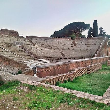 Per Antiqua Itinere Apartment Ostia Antica Luaran gambar