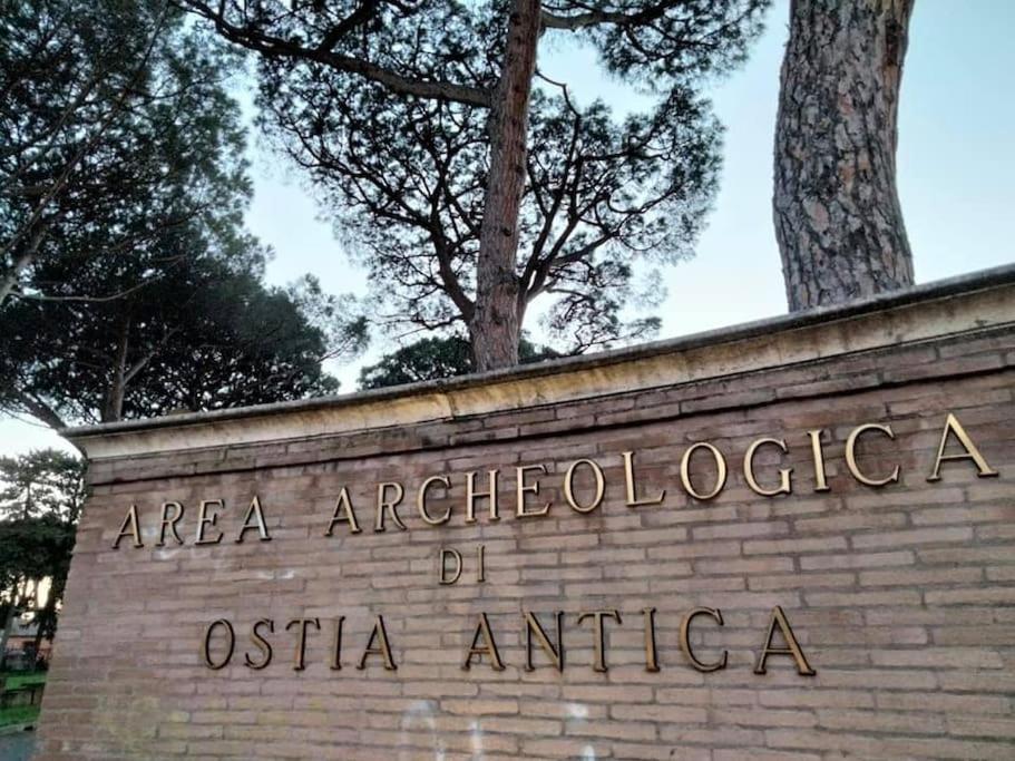 Per Antiqua Itinere Apartment Ostia Antica Luaran gambar