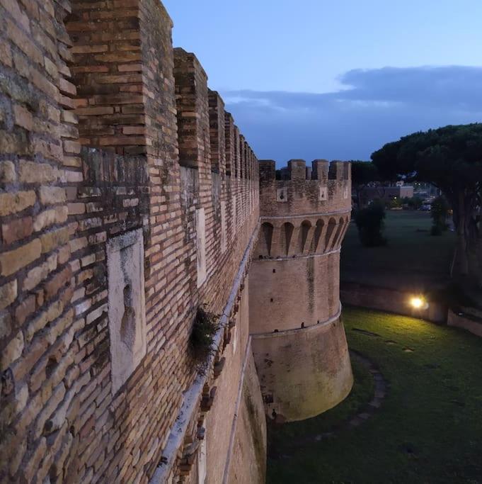 Per Antiqua Itinere Apartment Ostia Antica Luaran gambar