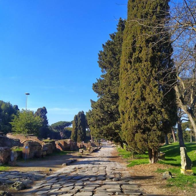 Per Antiqua Itinere Apartment Ostia Antica Luaran gambar