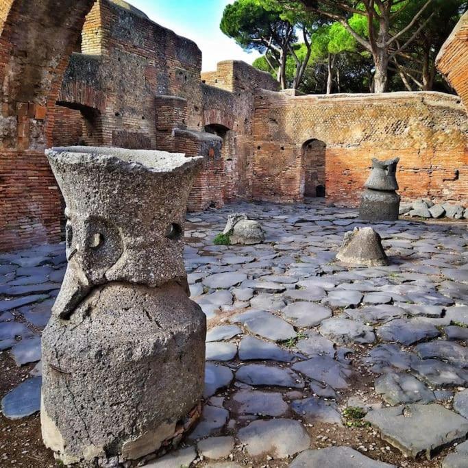Per Antiqua Itinere Apartment Ostia Antica Luaran gambar